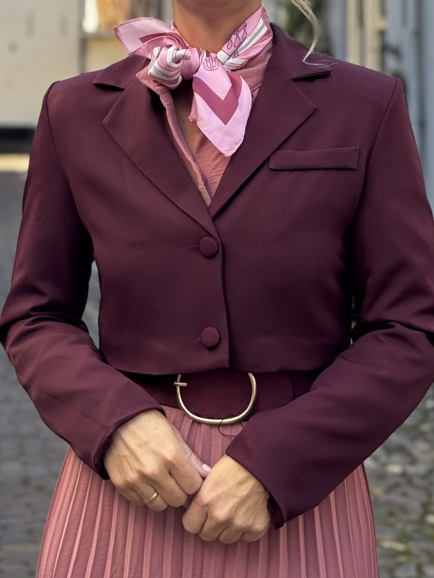 Kort jasje bordeau
