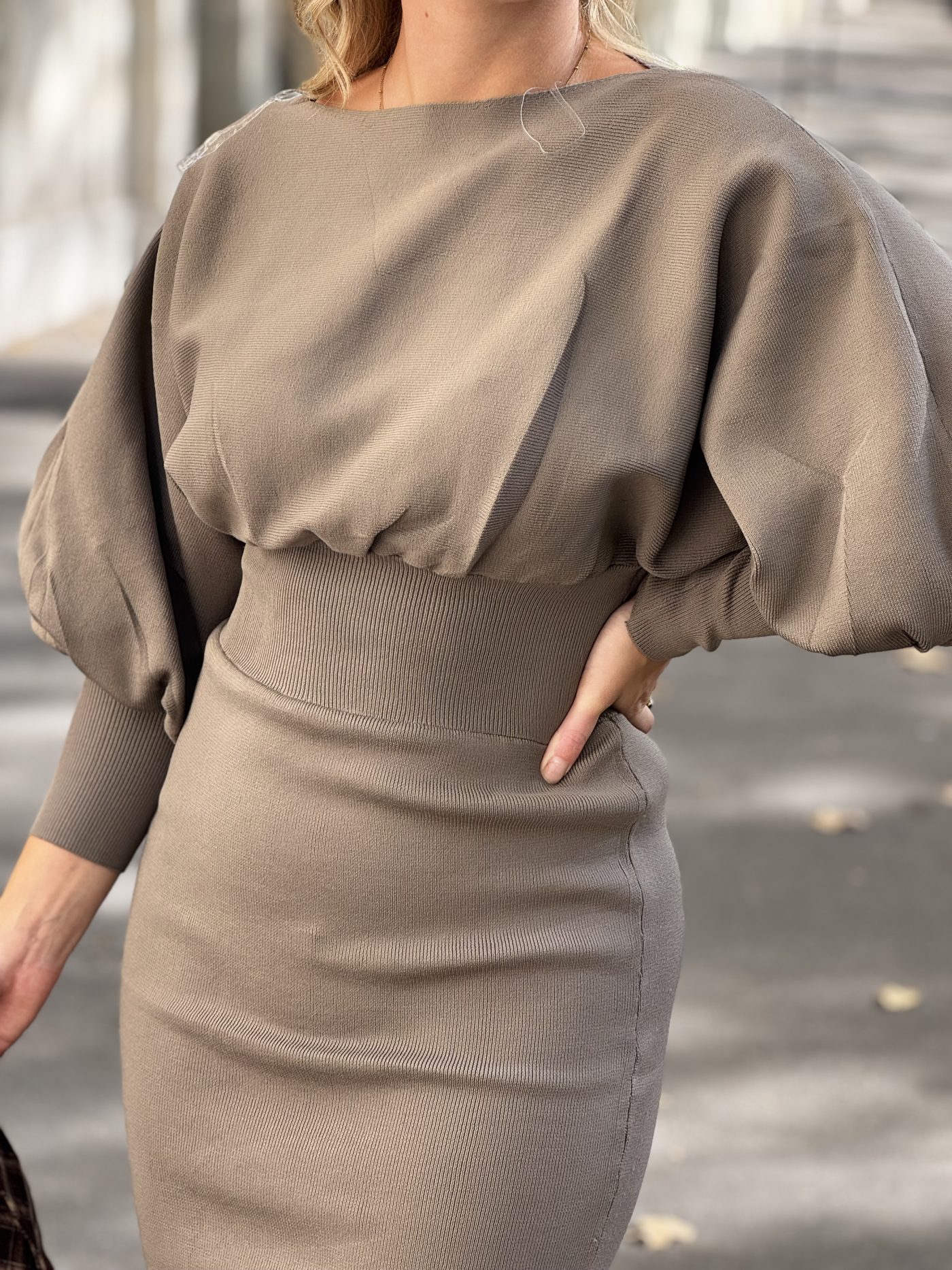 Theresia bodycon jurk taupe